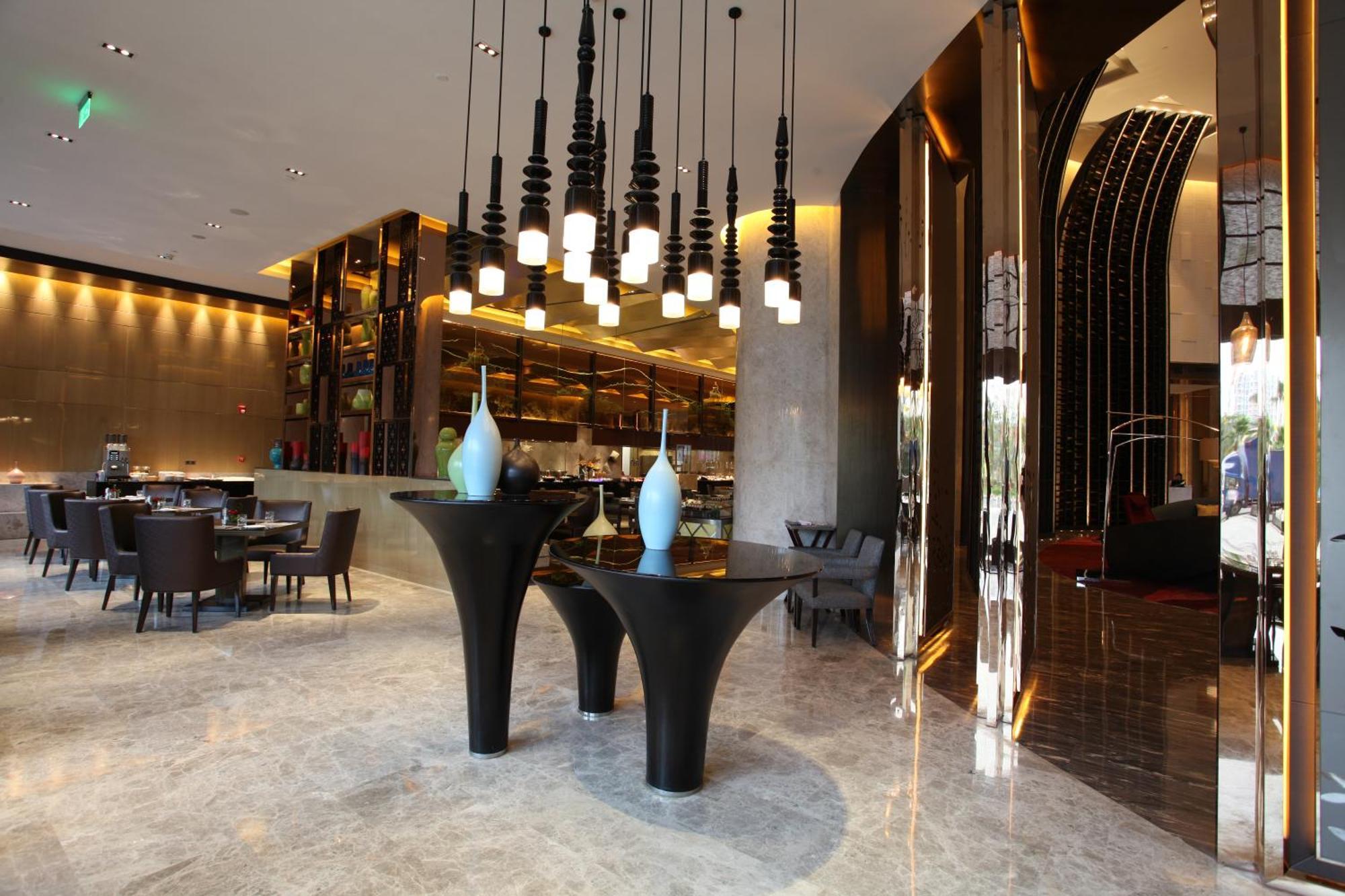 ว่านต้า เรล์ม เจียงเหมิน Hotel ภายนอก รูปภาพ