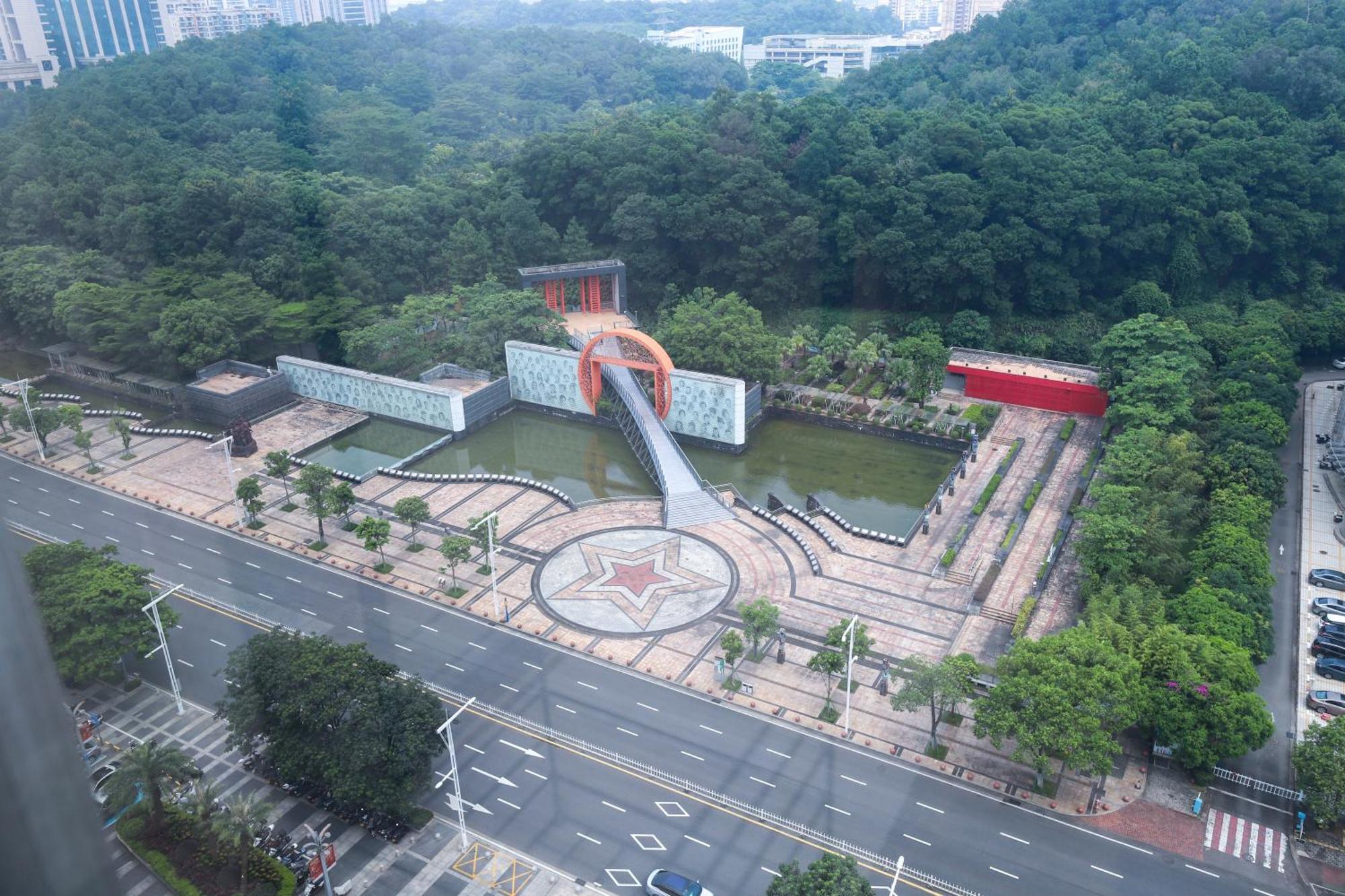 ว่านต้า เรล์ม เจียงเหมิน Hotel ภายนอก รูปภาพ