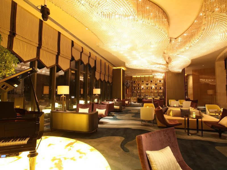 ว่านต้า เรล์ม เจียงเหมิน Hotel ภายนอก รูปภาพ