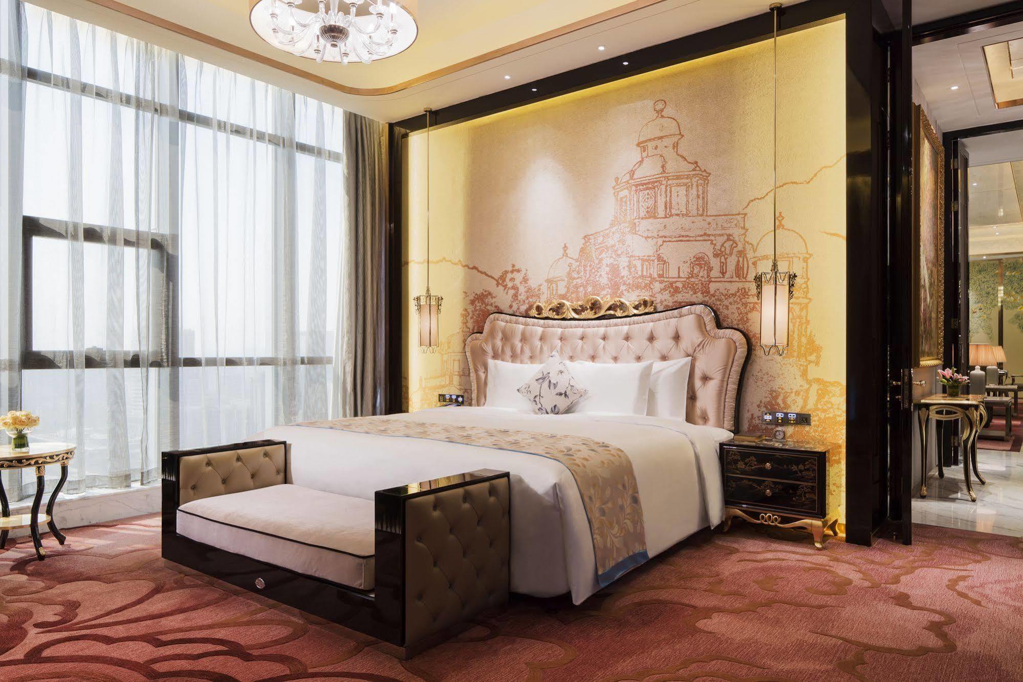 ว่านต้า เรล์ม เจียงเหมิน Hotel ภายนอก รูปภาพ