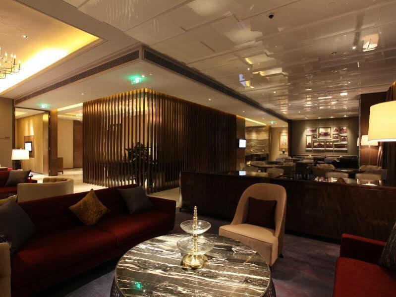 ว่านต้า เรล์ม เจียงเหมิน Hotel ภายนอก รูปภาพ